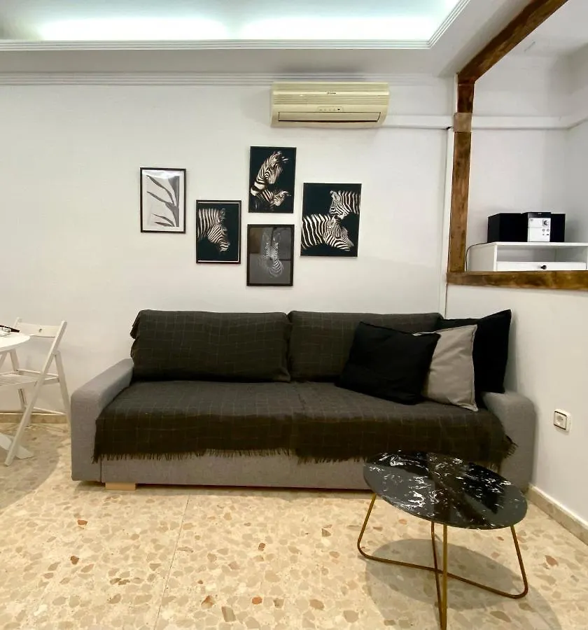 La Colina Estudio Con Vista Al Mar 托雷莫利诺斯 公寓